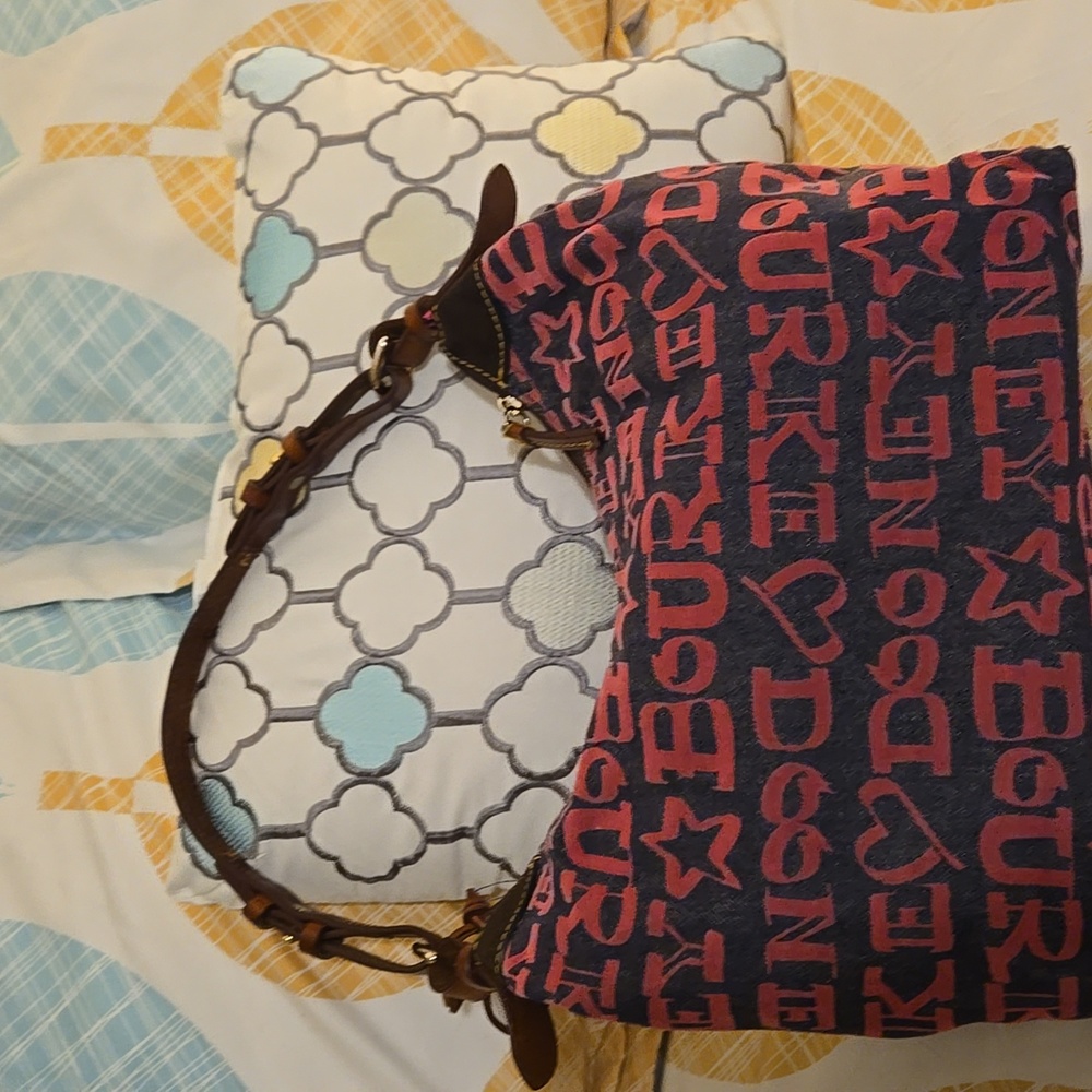 Dooney - Picture 2 of 3